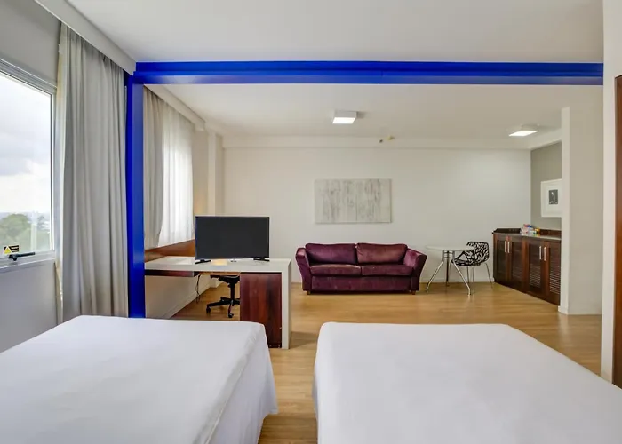 Quality Suites Alphaville