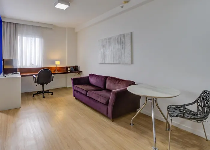 Quality Suites Alphaville